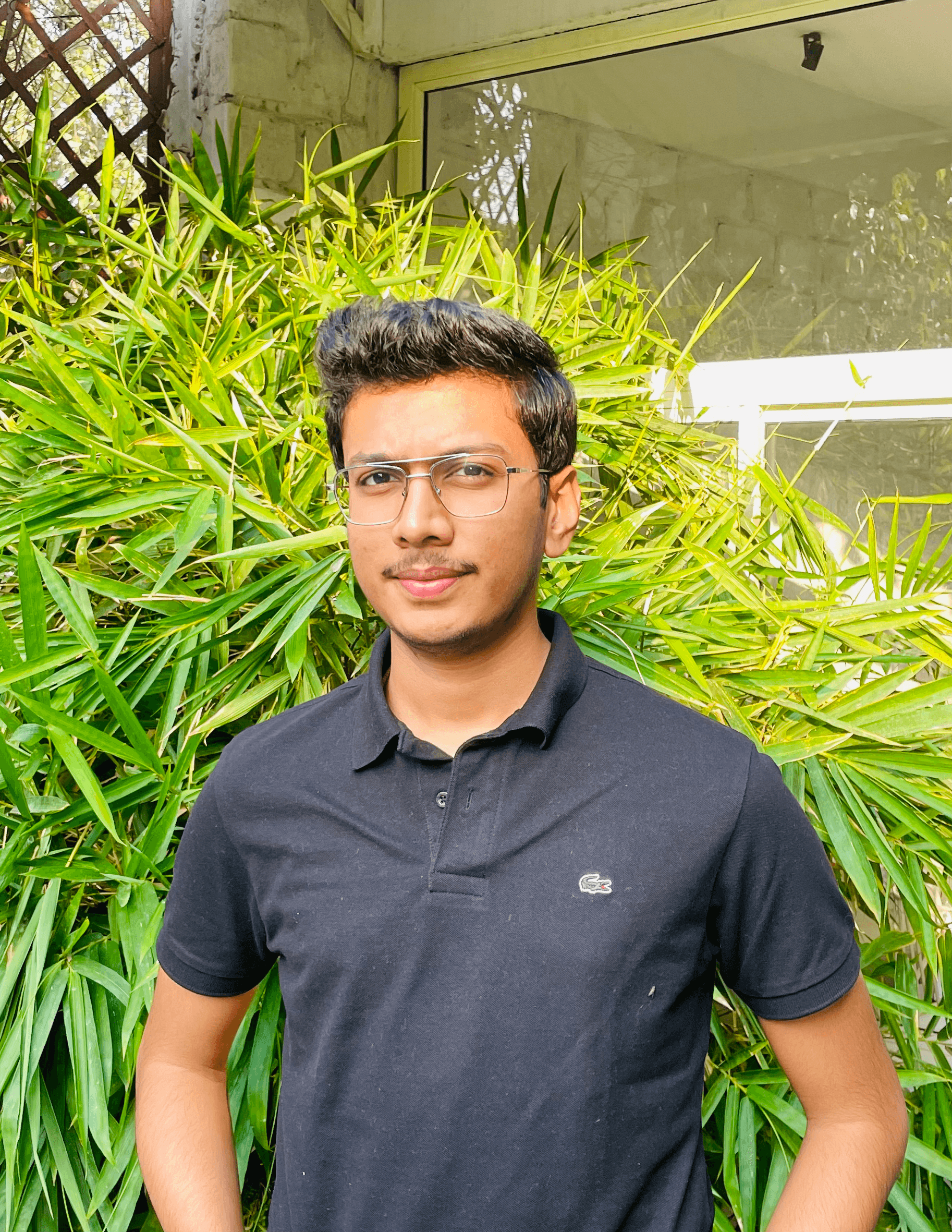 Vansh Gehlot - Serial Entrepreneur and Founder of Dragverse, MeTag, CodeAsia Vansh Gehlot - GenAI & Blockchain Builder